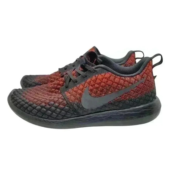 Nike Roshe Two Flyknit 365 Men’s 10 Bright Crimson Dark Grey Black 859535-600 - Picture 2 of 8